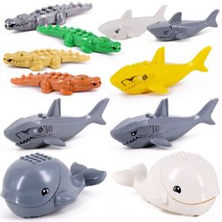 Animals Crocodile Whale Wolf Spider Bear Tiger Shark Building Blocks My Worlds Figures Toys for Children