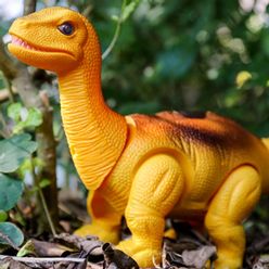 Dinosaur Model Toy with Light Voice Walking  Brachiosaurus Electronic Dinosaur Robot Lay Eggs Animales Toys for Chiildren Boys