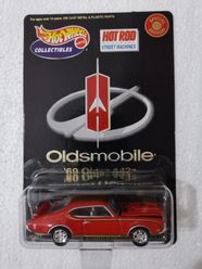 HOT WHEELS 1/64  69 olds 442   Collection Metal Die-cast Simulation Model Cars Toys