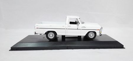 Greenlight 1/43 New Ford F100 pickup 1979 version of the car die alloy car model