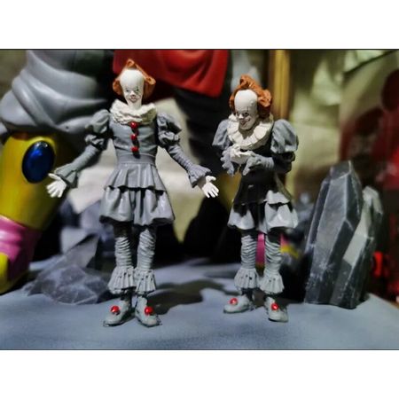 Pennywise Figure 2pcs/set Stephen King's It the Clown Pennywise Figure PVC Horror Action Figures Model Toy Doll Gift