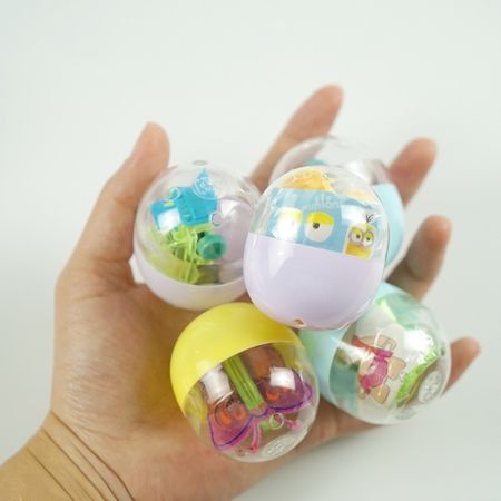 47*55mm 8pcs/pack transparent plastic Surprise ball capsules toy with inside different figure toy vending machine Shilly EggBall