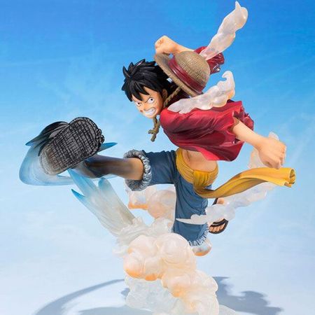 Luffy C with Box