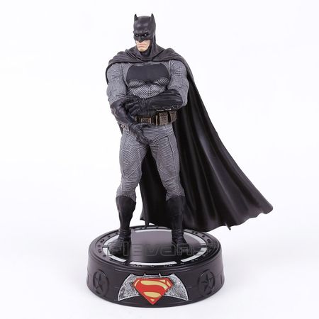 Bruce Wayne v Superman Dawn of Justice Bruce Wayne Statue with LED Light PVC Figure Collectible Model Toy 22cm