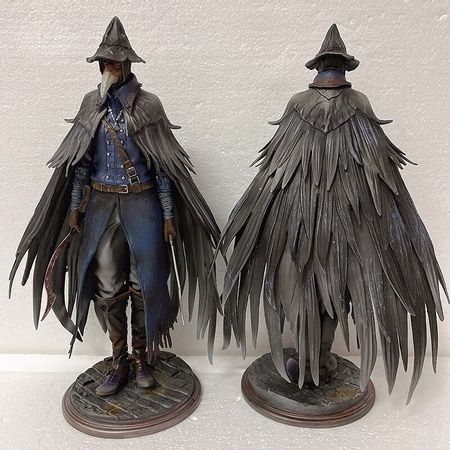 Bloodborne Figure 1/6 Scale Eileen The Crow Bloodborne The Old Hunter Sickle Hunters Action Figure Collectable Model Toy 30cm