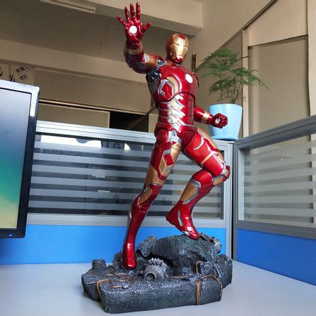Marvel Avengers Ironman Mark 43 Resin Ironman Statue PVC Action Figures Toys 50cm