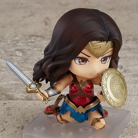 Anime DC Justice League Wonder Woman Hero's Edition Cute Figure Model Toys