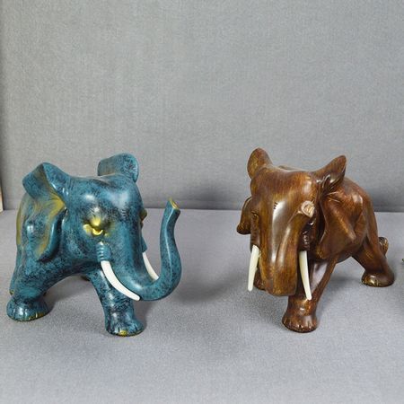 Cute Elephant Decor Resin Figurines Home Decorations Desktop Accessories Fairy Tale Garden Daily Collection FengShui