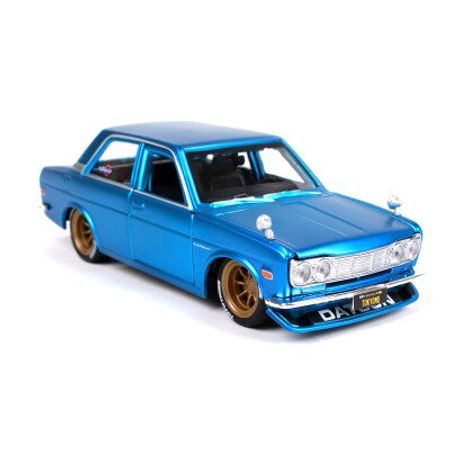 1:24 Sports Car Nissan 1971 DATSUN 510 GTR Simulatio Collective Edition Metal Material Race Car Collection Alloy Gift For Kid