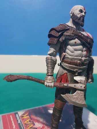 God of War 4 Kratos PVC Action Figure Collectible Model Toys 18cm
