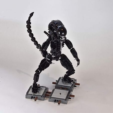 ALIEN VS PREDATORS Robot War Model Yautja Building Blocks Sets Creator Construction Technic Bricks Educational Toys For Children