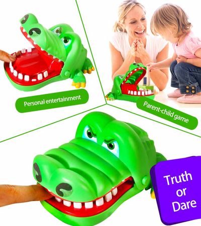Creative Practical Jokes Mouth Tooth Alligator Hand Children's Toys Family Games Classic Biting Hand Crocodile Game