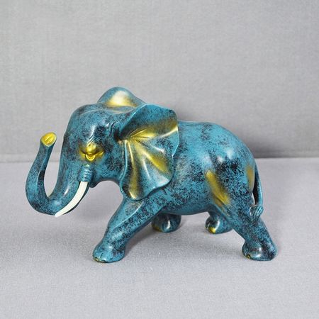 Cute Elephant Decor Resin Figurines Home Decorations Desktop Accessories Fairy Tale Garden Daily Collection FengShui