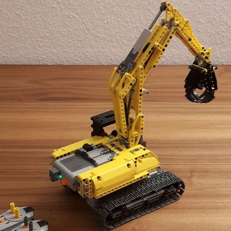 BuildMoc Excavator Electric Track RC Car 2 in 1 Building Blocks Technic Engineering Excavator Blocks Bricks Toys For Children
