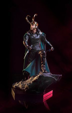 Anime Marvel Avengers Loki in Movie Thor Super Hero 25cm Action Figure Toys