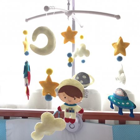 Baby Mobile Rattles Toys 0-12 Months for Baby Cartoon Newborn Crib Bed Bell Toddler Rattles Carousel for Cots Kids Handmade Toy