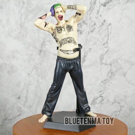 Crazy Toys Suicide Squad Joker / Harley Quinn Collectible Figure Clothes Detachable